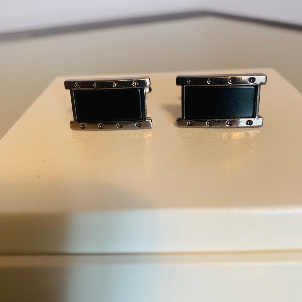 Cufflink
